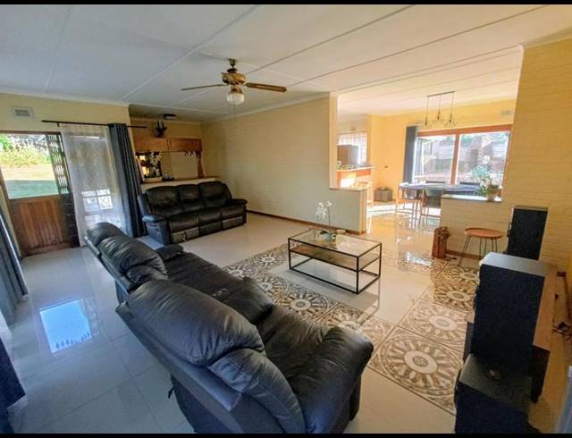 3 BEDROOM HOUSE FOR SALE IN WIDENHAM